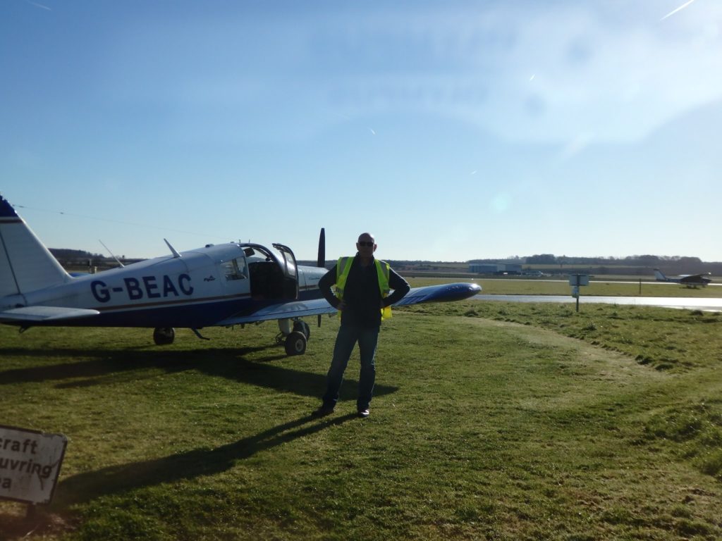 G-BEAC Humberside International Airport