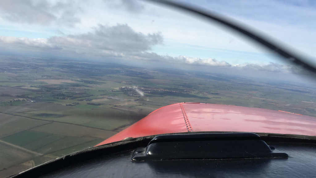 G-LTFB overhead Lincs